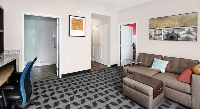 Люкс TownePlace Suites by Marriott Grove City Mercer/Outlets