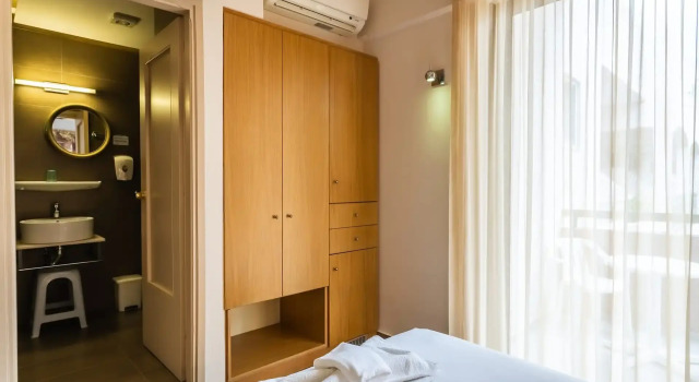 Номер Economy Pantheon Hotel