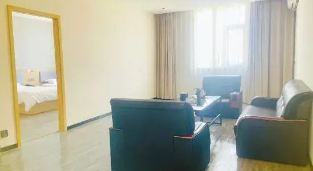 Люкс Rujia Huayi Selected Hotel