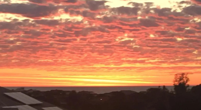 Relaxed Ocean View, Book Hotel Halls Head Western Australia