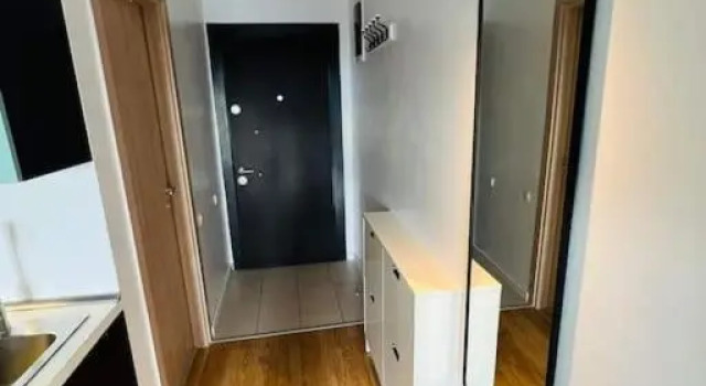 18 Tiny Room, Rezerwuj Apartament Hotele w Ilfov z parkingiem, Parking