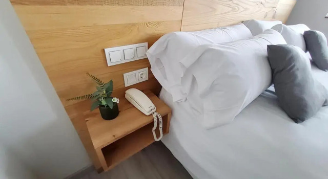 Hotel Marqués de Aguilar, Забронировать Отель Агилар-де-Кампоо Паленсия