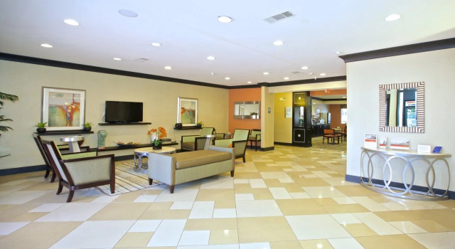 Holiday Inn Express & Suites Acworth - Kennesaw Northwest by IHG