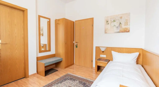 Номер Standard Hotel am Römerplatz