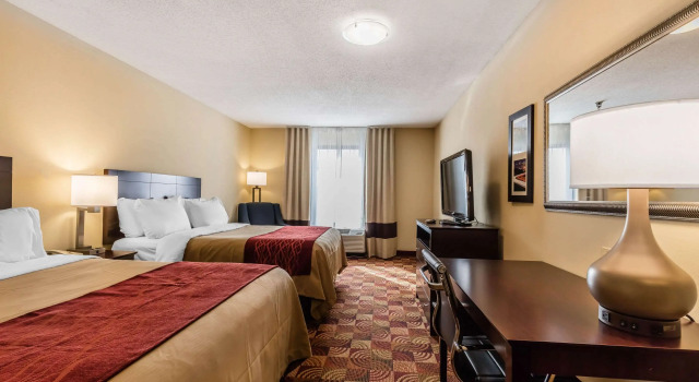 Четырёхместный номер Standard Comfort Inn & Suites Jasper Hwy 78 West