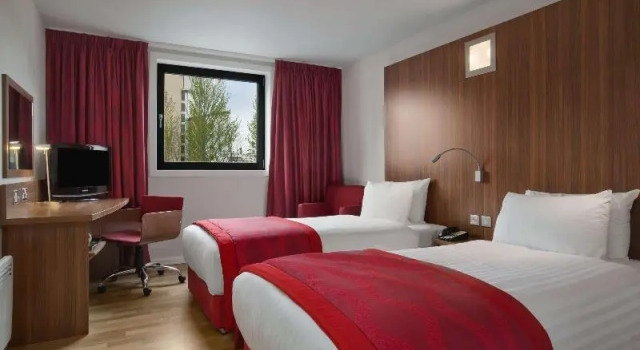 Четырёхместный номер Standard Ramada Encore Newcastle-Gateshead