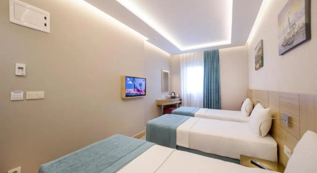 Трёхместный номер Standard Meretto Hotel LALELİ
