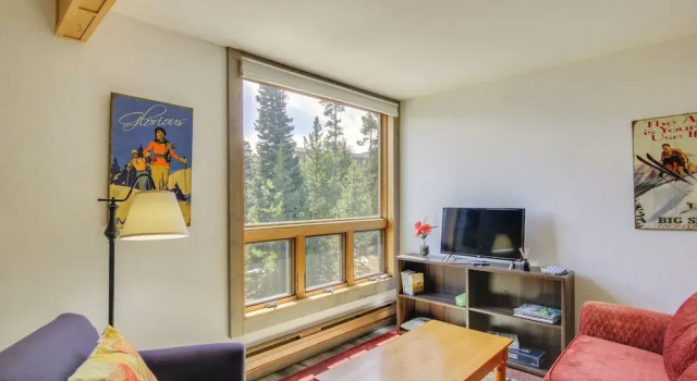 Апартаменты Centrally Located Big Sky Condo: Ski, Hike, Bike!