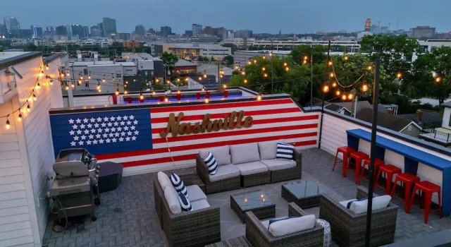 Коттедж Rooftop Deck Shuffleboard BBQ Near Downtown