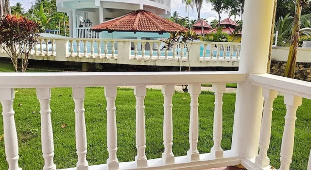 Hotel Grand Village