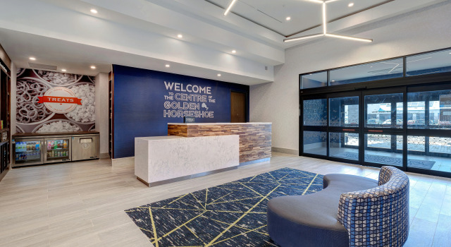 Hampton Inn & Suites By Hilton Burlington Toronto, Boek Hotel Burlington 