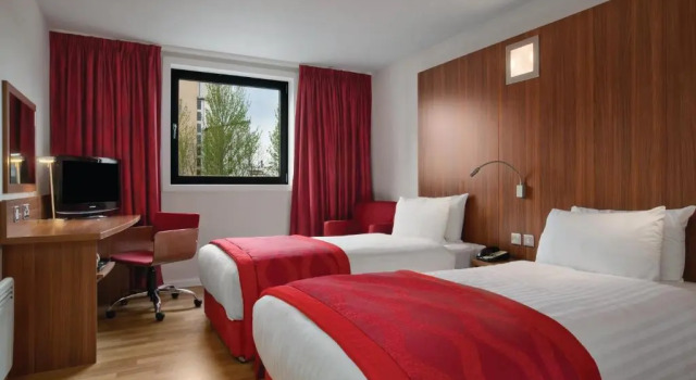 Трёхместный номер Standard Ramada Encore Newcastle-Gateshead