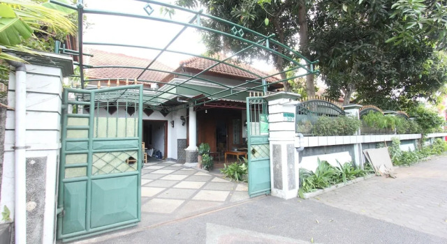 OYO Life 93247 Pondok Pariwisata