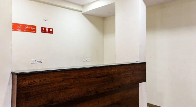 Oyo 12681 Blue Moon Inn, Забронировать Отель Suryabagh Вишакхапатнам