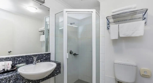 Двухместный номер Standard с балконом The Wellington Apartment Hotel