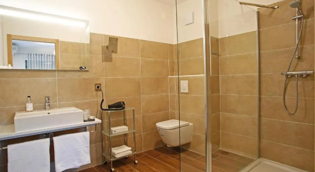 Полулюкс Hôtel Funtana Marina