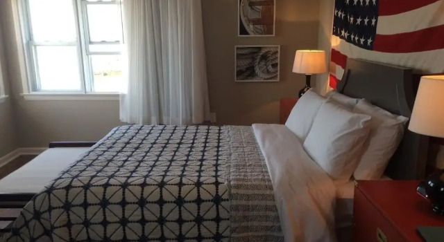 Люкс с видом на залив Cleggs Hotel