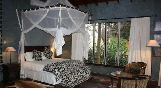 Zebra Hills Big 5 Game Reserve, Забронировать Отель Мкузе Zululand