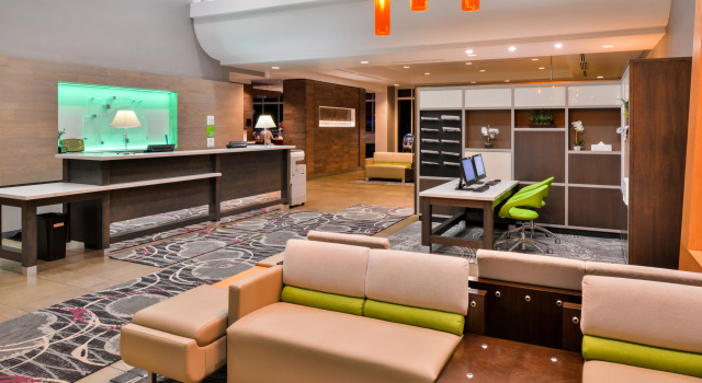 Holiday Inn Kansas City Airport by IHG