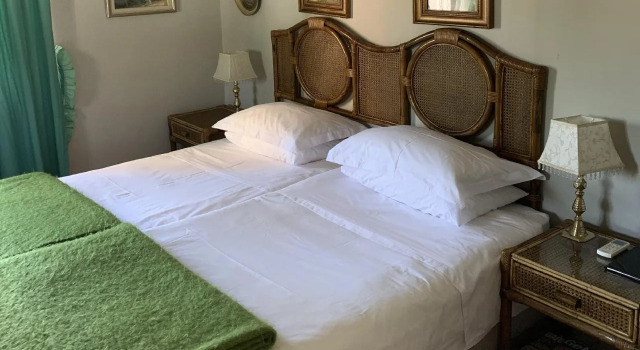 Just Joey Lodge, Забронировать Отель Отели Стелленбос с бассейном, рядом с Eikestad Mall, Бассейн