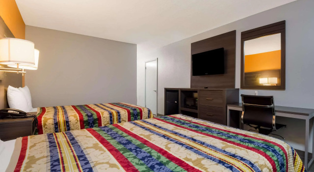 Rodeway Inn Beaumont, Book Hotel Hoteller i Beaumont med pool, Swimmingpool