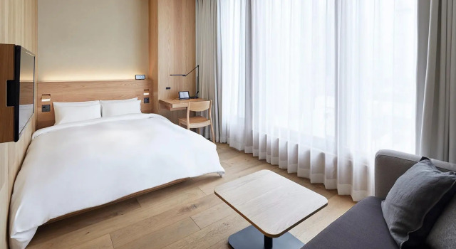 MUJI HOTEL GINZA, Забронировать Отель Отели Токио 3 звезды, рядом с Steps Gallery, 3*