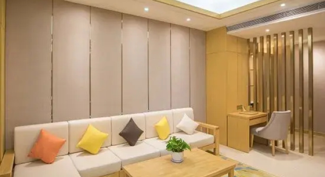 Люкс Shihezi Europe and America lido hotel