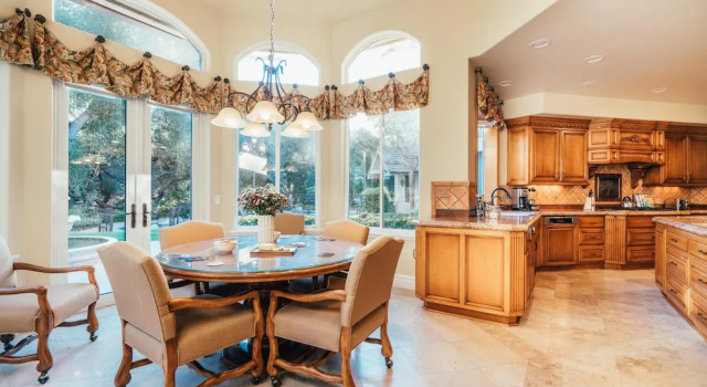 Oak Manor - Callaway, Buchen Sie Hotel Temecula Kalifornien