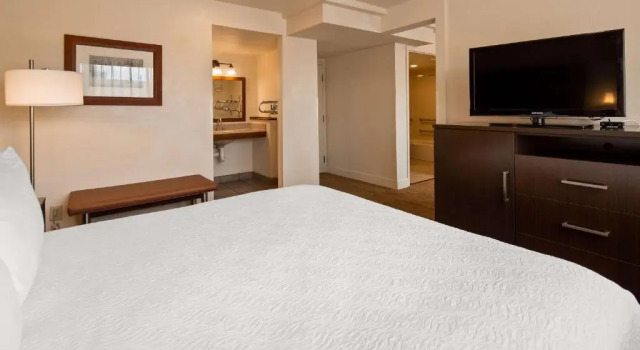Семейный люкс Best Western Pony Soldier Inn & Suites