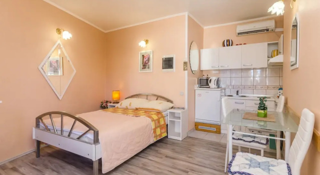 Apartment Home Sweet Home, Забронировать Апартаменты/квартира Водице Шибенско-Книнская жупания, рядом с Пристань для яхт ACI Водице