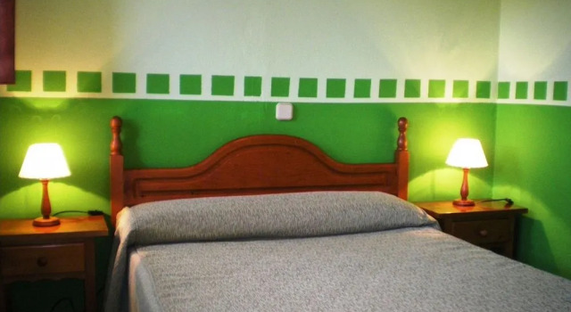 Núcleo de Turismo Rural Valle de Iruelas, Réserver Hôtel El Barraco Province d'Ávila