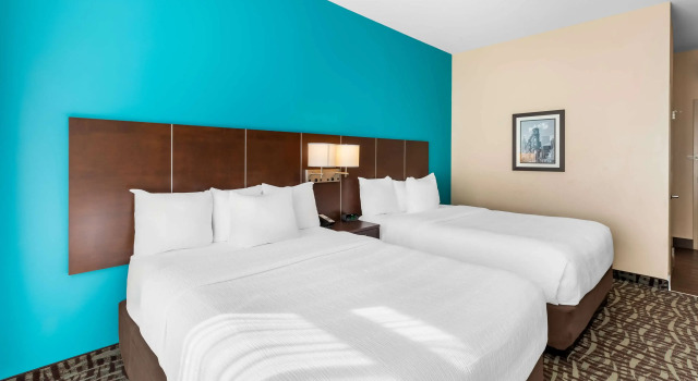Четырёхместный номер Standard Best Western Plus Hotel Montreal