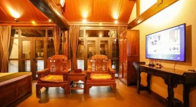 New Dragon Gate Guest House, Забронировать Гостевой дом Отели Пинъяо с бассейном, рядом с Ji's Old Residence, Бассейн