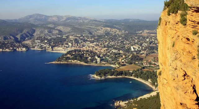 Cassis Le 180°, Забронировать Отель Отели Кассис 4 звезды, рядом с Пляж Кассис, 4*
