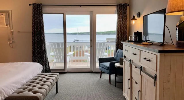 Номер Standard Smugglers Cove Inn