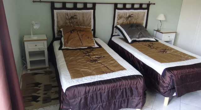 Le Cabanon De Regine Chambre Dhotes
