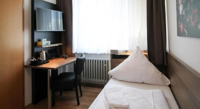 Одноместный номер Standard Center Hotel Essen