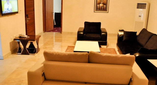 Fritz Apartments and Suites, Reserva ahora Apartamento Hoteles en Bwari con piscina, Piscina