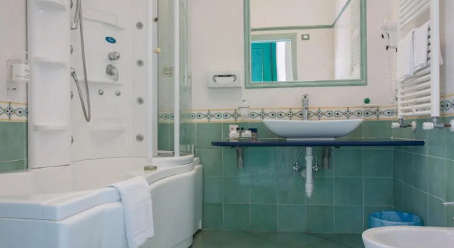 Полулюкс с видом на море Borgo Romantica - Resort & Spa