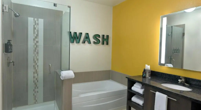 Люкс Oxford Suites Bellingham
