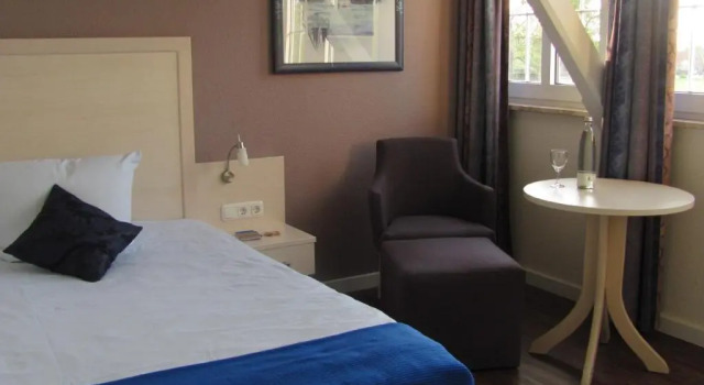 Номер Comfort Landhotel Alte Schule - Hotel Garni