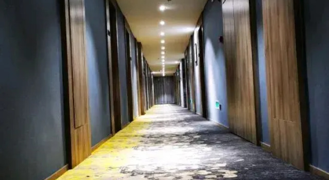 Bijie Hongyin Hotel, Varaa Hotelli Bijie Guizhou