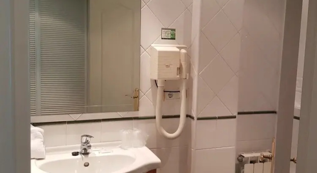 Трёхместный номер Standard Hotel Faro de San Vicente