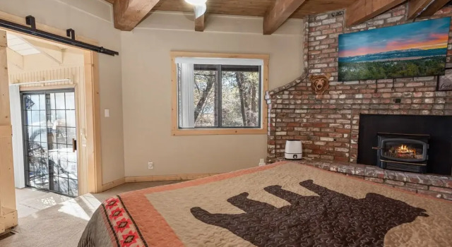 Hexagon Mountain Retreat - Unique Hexagon Cabin With A Hot Tub! 3 Bedroom Home, Забронировать Отель Биг-Бэар-Сити San Bernardino Mountains