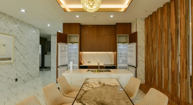 Вилла Royal Blue Mango Pool Villa & Resort