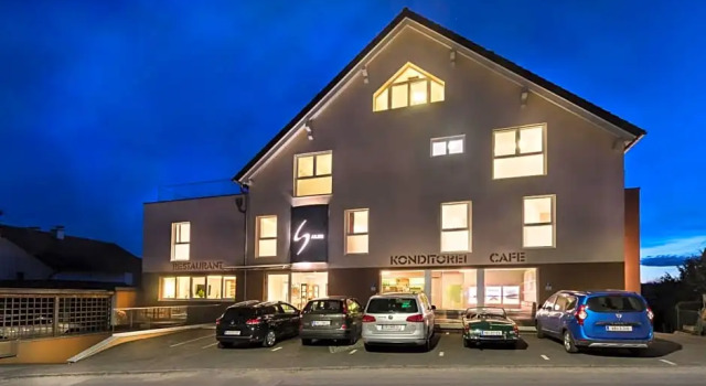 Hotel Restaurant Sailer, Book Hotel  
