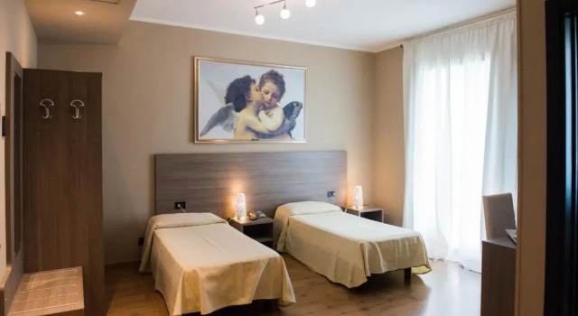 Трёхместный номер Albergo Grappolo Doro