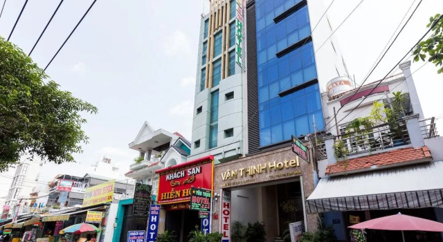 OYO 1101 Hien Hoa Hotel, Забронировать Отель Го Вап Хошимин