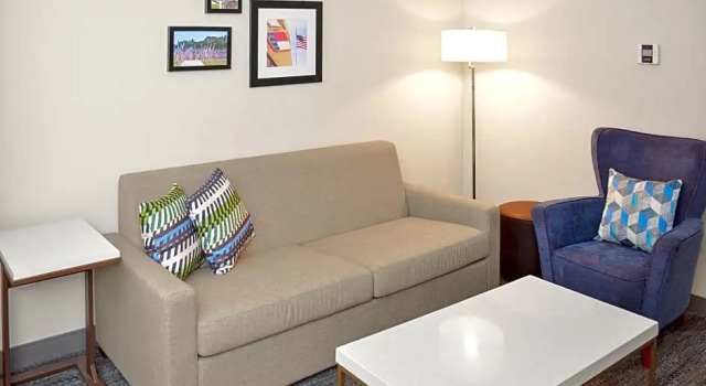 Номер Standard Four Points by Sheraton Fayetteville Fort Bragg