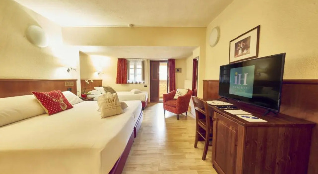 Трёхместный номер Standard iH Hotels Courmayeur Mont Blanc